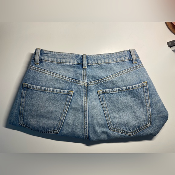 DYNAMITE Claudia Mom Jeans - Picture 7 of 8